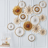 Pompoms & ...