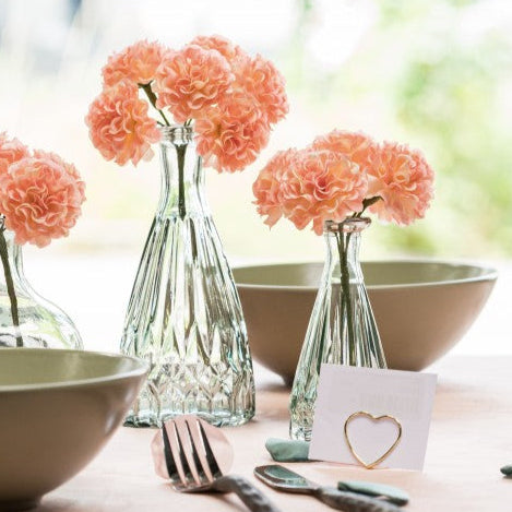 glas-vase-hochzeit-klein-eukalyptus-tischdeko