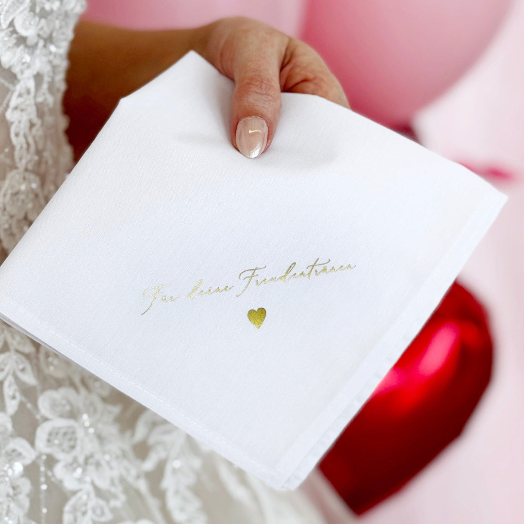 taschentuch-freudentränen-hochzeit