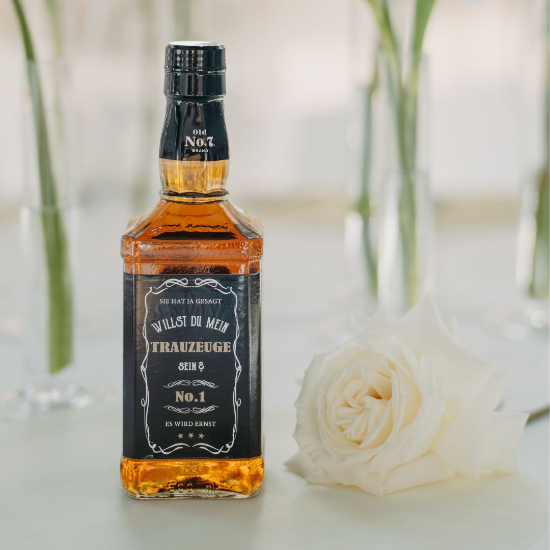 Aufkleber Whiskyflasche Willst Du mein Trauzeuge sein?