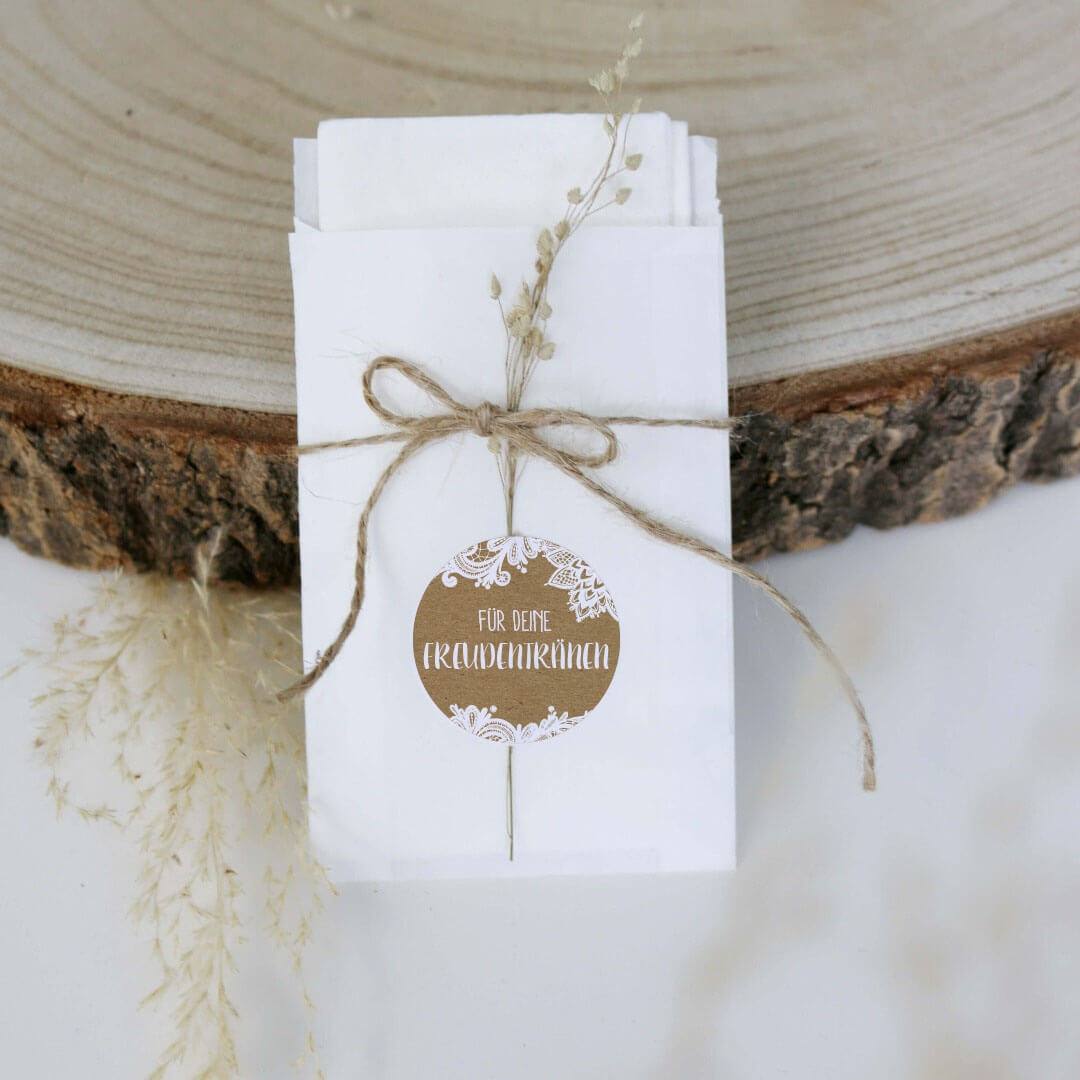 aufkleber fuer deine freudentraenen zur hochzeit vintage spitze