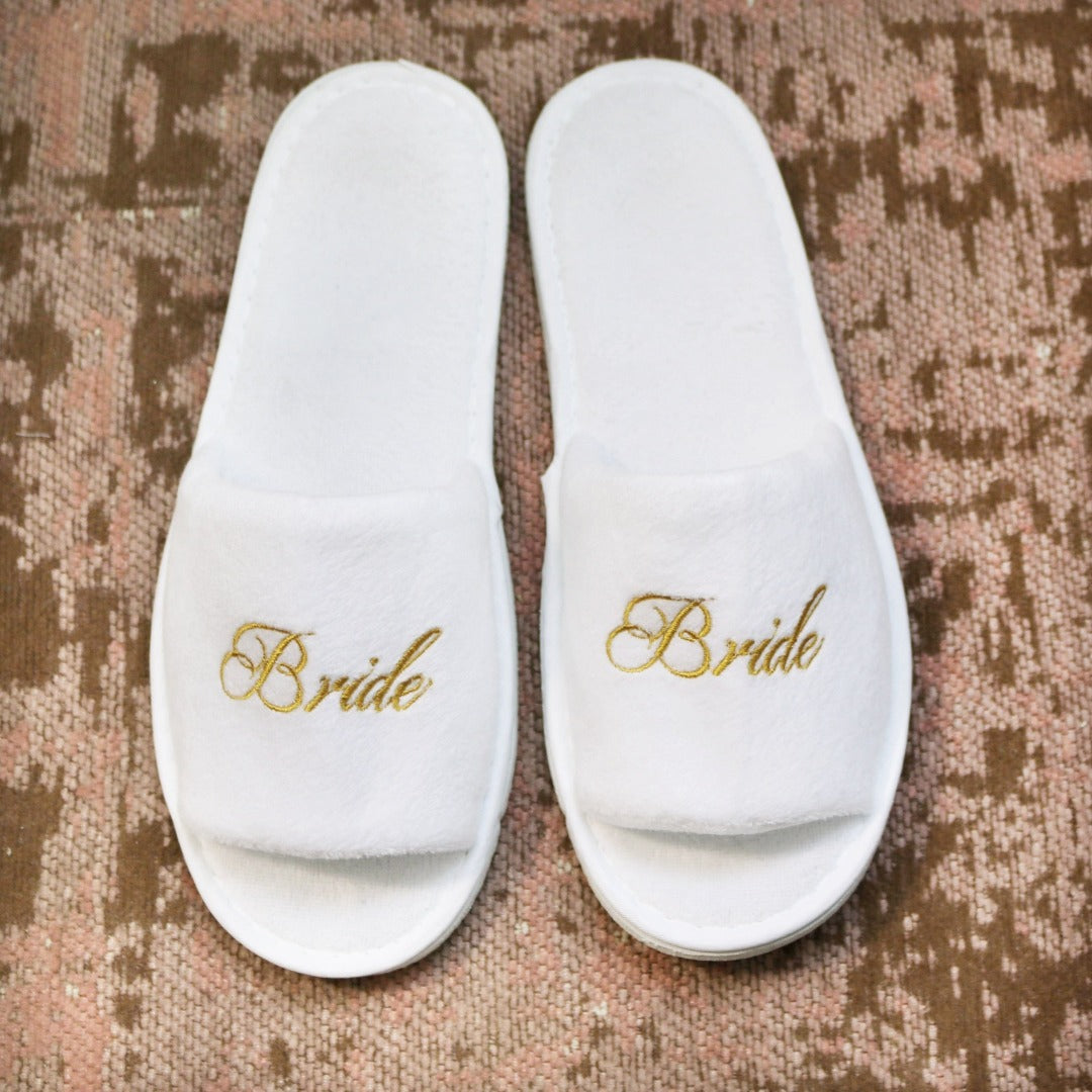 Wellness Slipper Hausschuhe in weiß mit Spruch Bride in gold