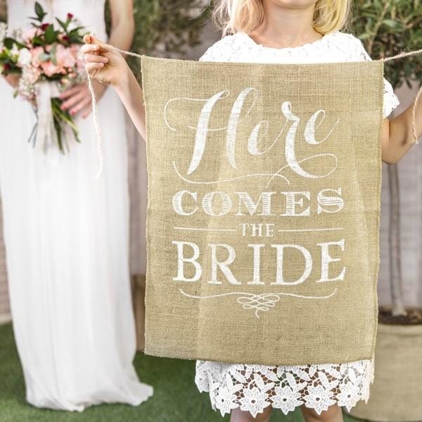 Jute Stoff Schild Here comes the bride