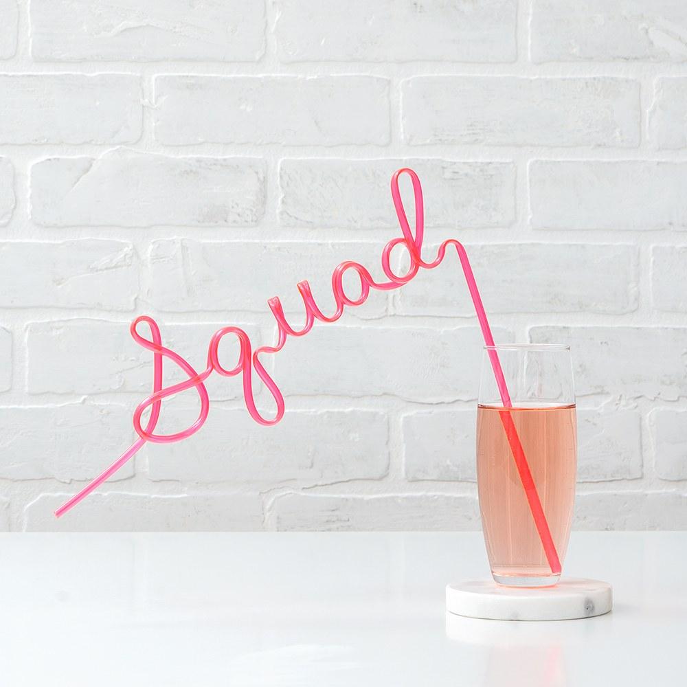 Geformter Strohhalm Squad