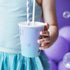 Pappbecher blau mit Muscheln Motiv