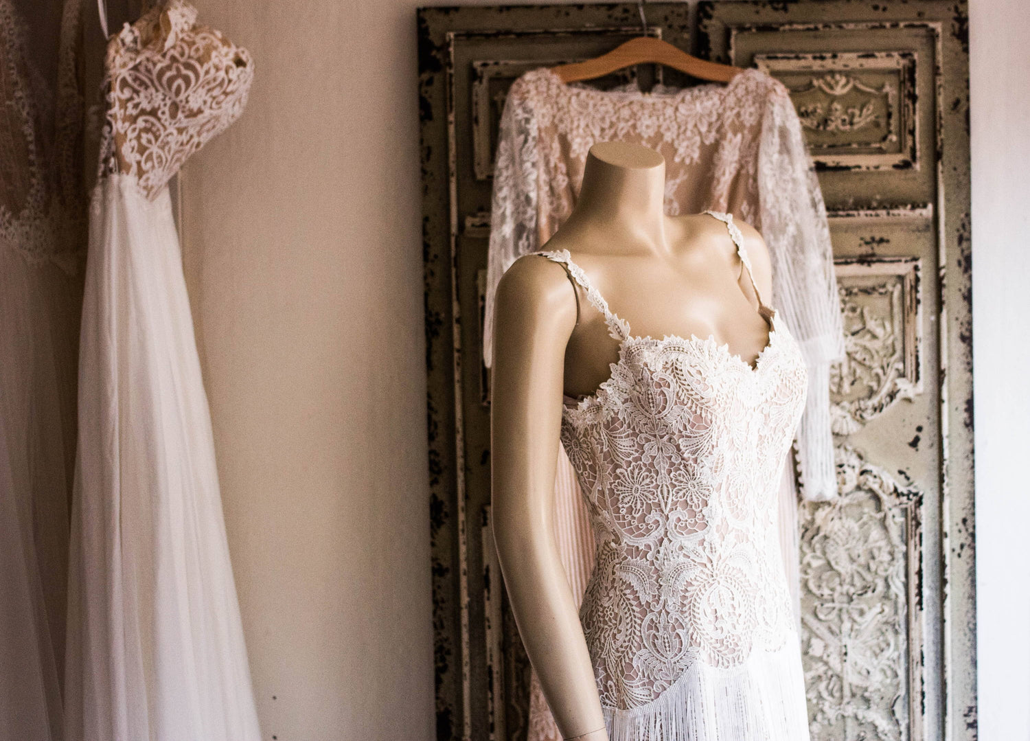 Wann solltest Du mit dem Brautkleid-Shopping beginnen?