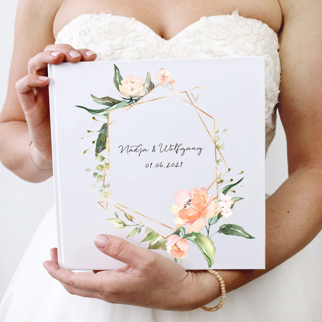 Gästebuch personalisiert Hochzeit Blütenzauber