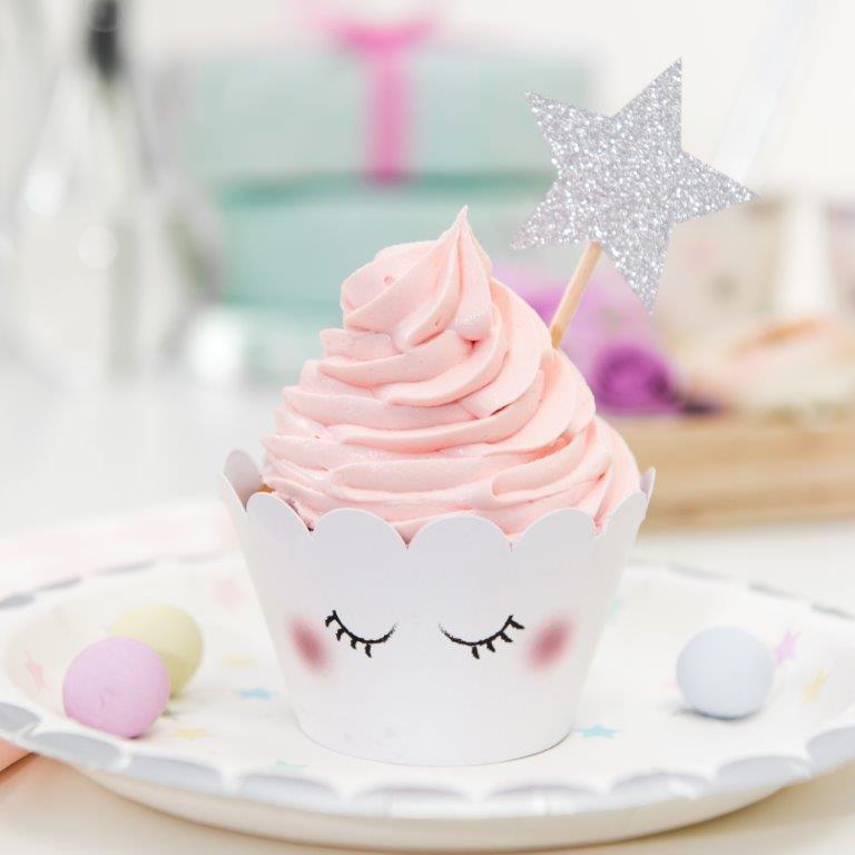 Cupcake Förmchen niedliches Gesicht weiß