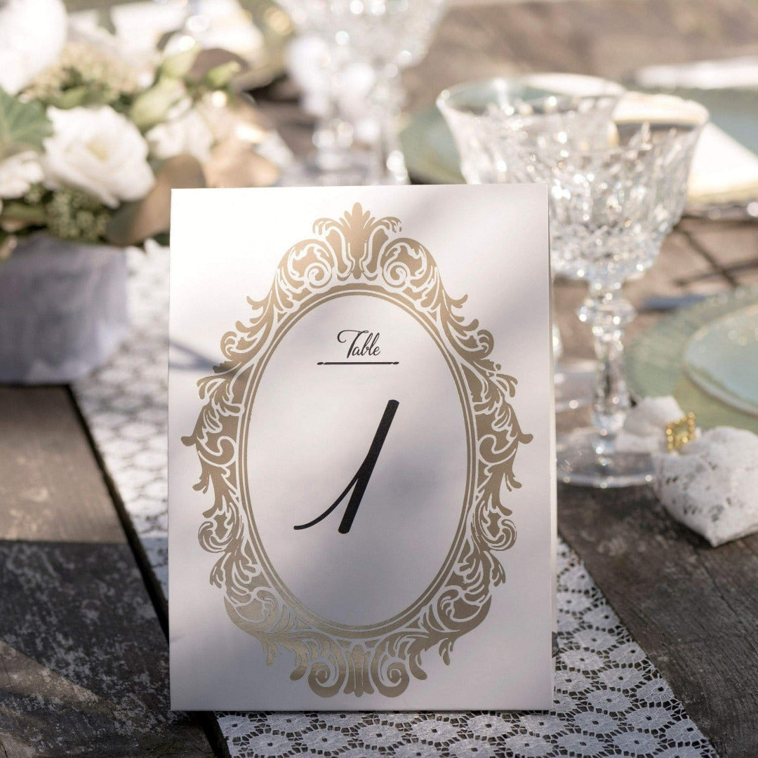 Tischnummern Hochzeitsgäste weiß und gold